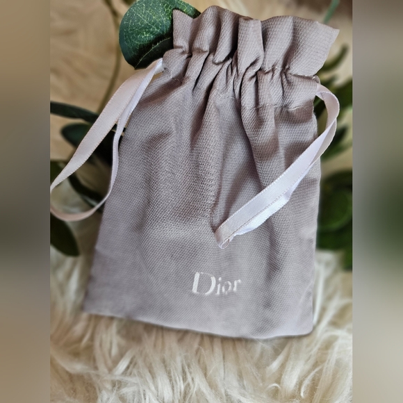 Dior: 4 pc Playcards + dustbag 💯 - Picture 9 of 9